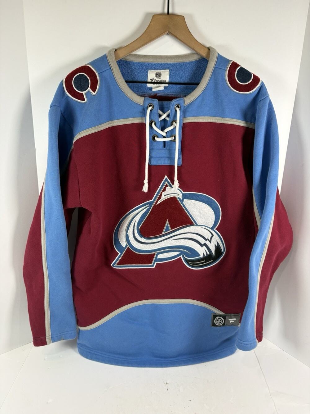 Fanatics Colorado Avalanche Mens Medium Breakaway Lace Up NHL Hockey Sweatshirt